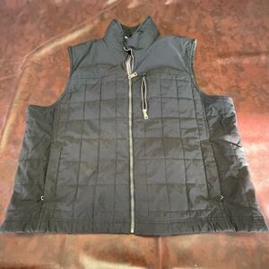 Orvis black quilted vest zip front, size XXL